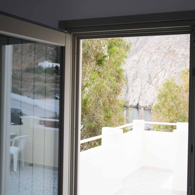 superior room sail inn santorini 4